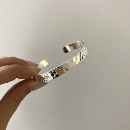 Brazalete 7 mm texturado plata 925