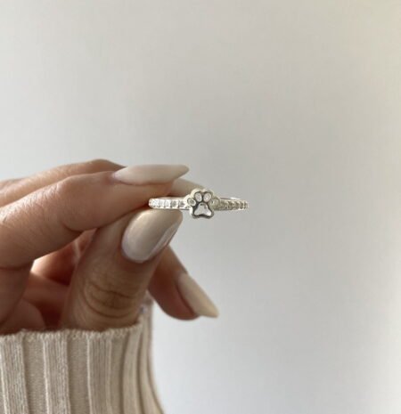 Anillo huellita cubic plata 925