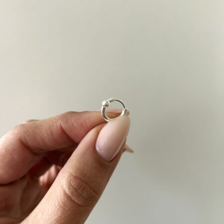 mini Huggie bolita plata 925