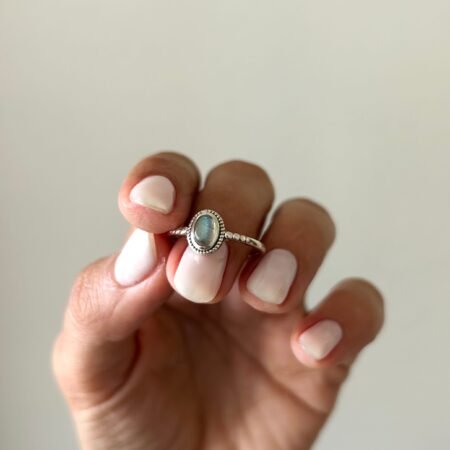 Anillo labradorita oval plata 925