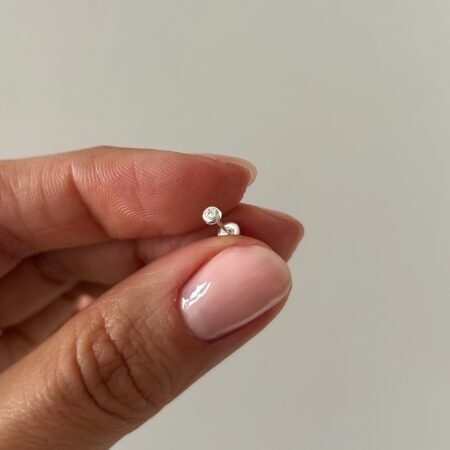 Piercing mini punto de luz