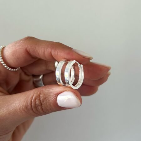 Aros huggies lisos XL plata 925