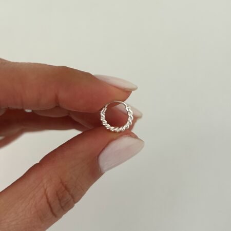 Mini arito torneado plata 925