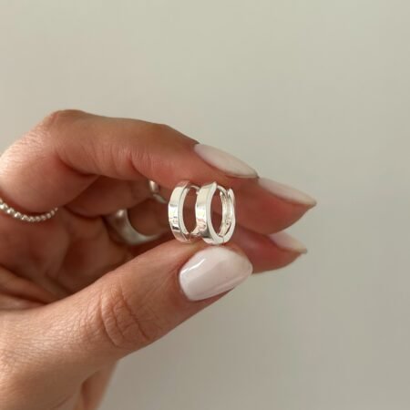 Aros huggies lisos M plata 925